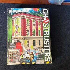 Playmobil Ghostbusters Firehouse Playset